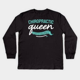 Chiropractic queen / Chiropractor licensed practitioner / Chiropractor Student Gift, Chiropractor present / chiropractor gift idea Kids Long Sleeve T-Shirt